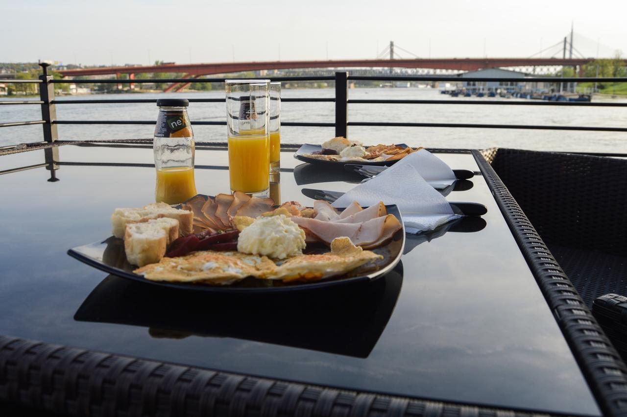 B&B Beo-River Sajmiste Dış mekan fotoğraf